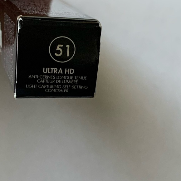 MAKE UP FOR EVER ULTRA HD CONCEALER SELF-SETTING CONCEALER SHADE:51 TAWNY - Picture 3 of 6